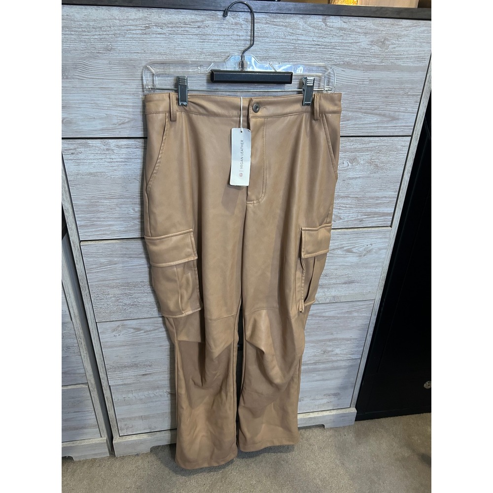 7 For All Mankind Alexxis Straight High Rise Vegan Leather Cargo Pants Tan 27